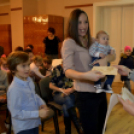 Emléklap kiosztó ünnepség Máriakálnok 2017-ben született babáinak