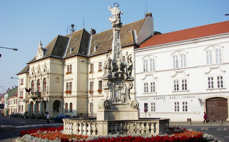 Jegyzői és polgármesteri intézkedések a koronavírus miatt