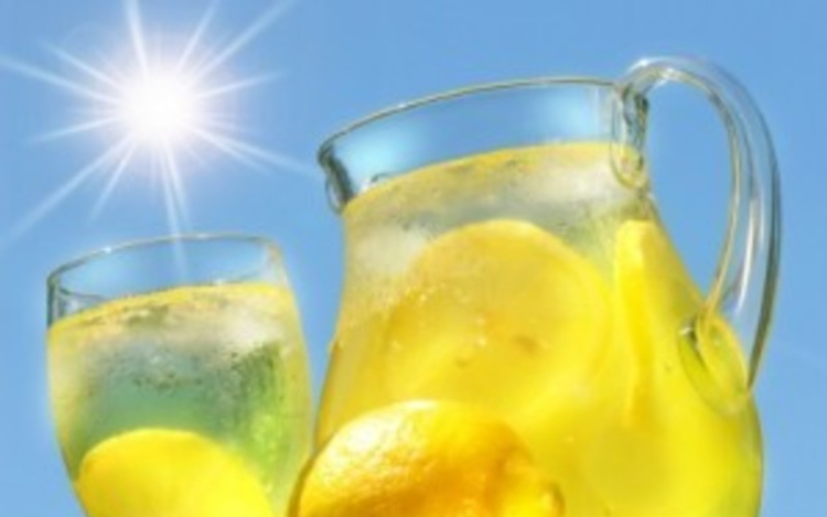 Még mindig tart a legmagasabb fokú riasztás