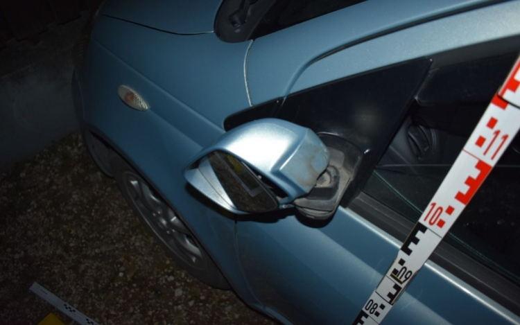 Autót rongált a féltékeny nő Dunakilitin