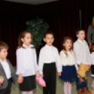 Emléklap kiosztó ünnepség Máriakálnok 2016-ban született babáinak