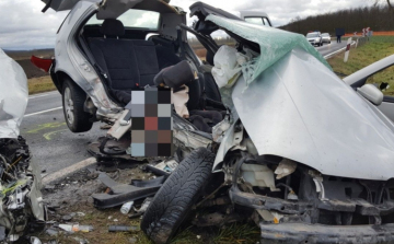 Az ünnepek alatt sem vezetnek elég óvatosan az utakon