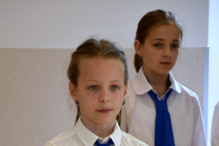 Bölcsődeátadás Halászin