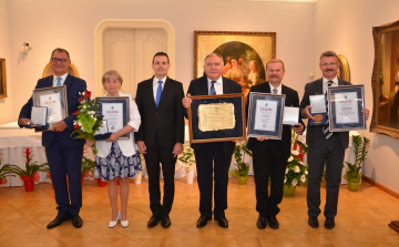 Átadták a megye legrangosabb díjait