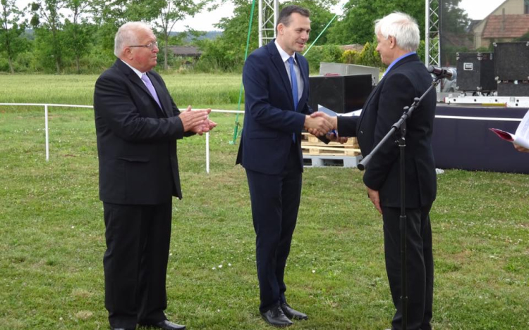 Megyei kitüntetések, hétvégi programok