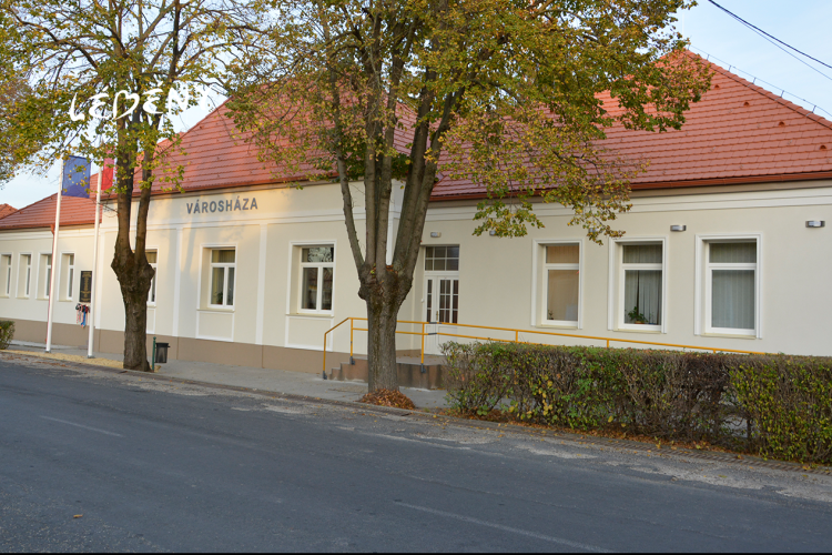 Igazgatási szünet Lébényben