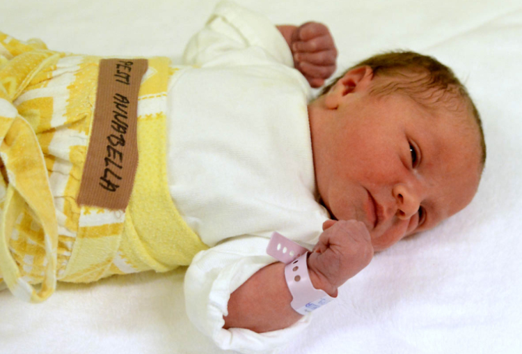 Pesti Annabella, Mosonmagyaróvár