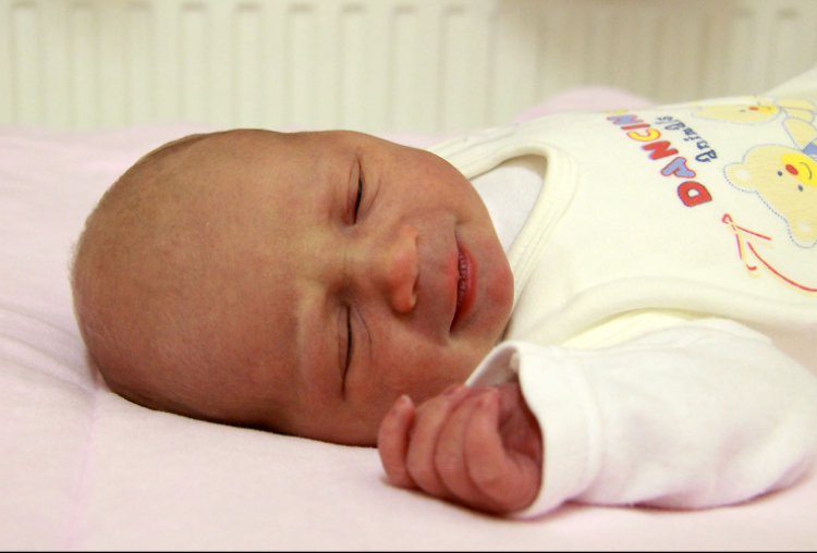 Vecsei Flóra, Halászi