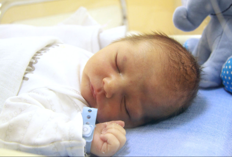 Jova Ákos István, Károlyháza