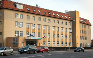 Július 1. munkaszüneti nap a mosonmagyaróvári Karolina Kórház-Rendelőintézetben