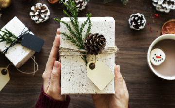 Készülődés az Ünnepekre - Mit tehetünk azért, hogy a külföldről rendelt ajándékok időben megérkezzenek? 