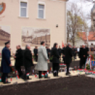 Megyei ünnepi megemlékezés és szoboravatás Lébényben