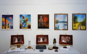  Tárlat megnyitó a levéli kultúrházban