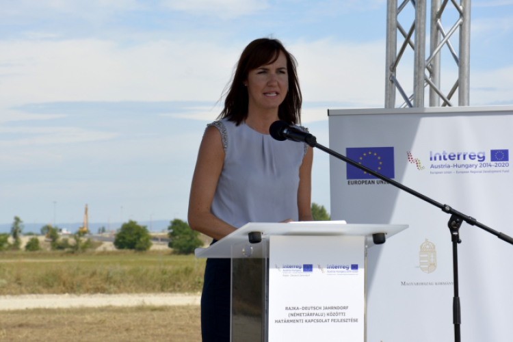 Határmenti Kapcsolat Fejlesztése