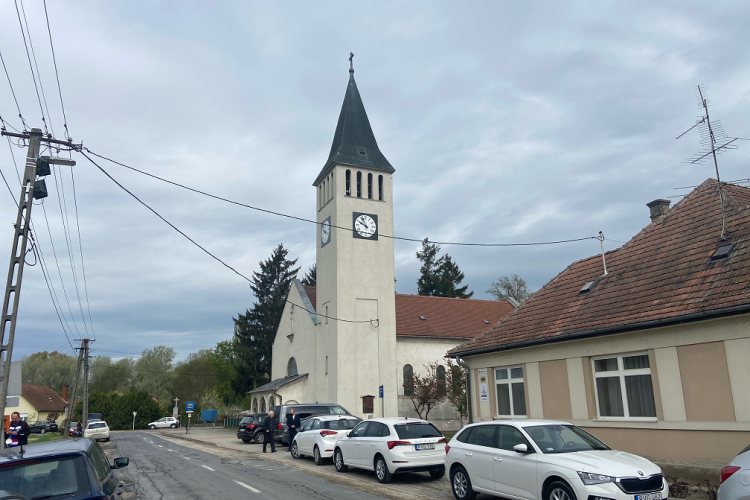 Húsz templomot korszerűsítenek a Szigetközben