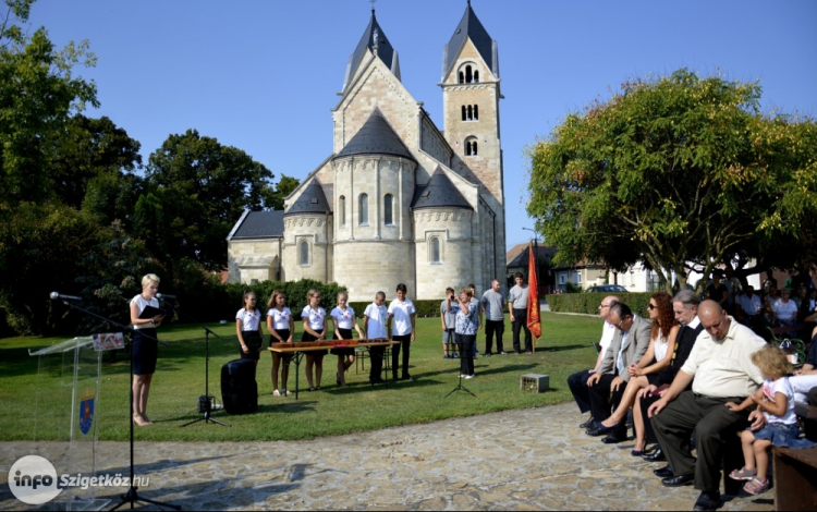 Augusztus 20-i megemlékezés Lébényben - képgalériával