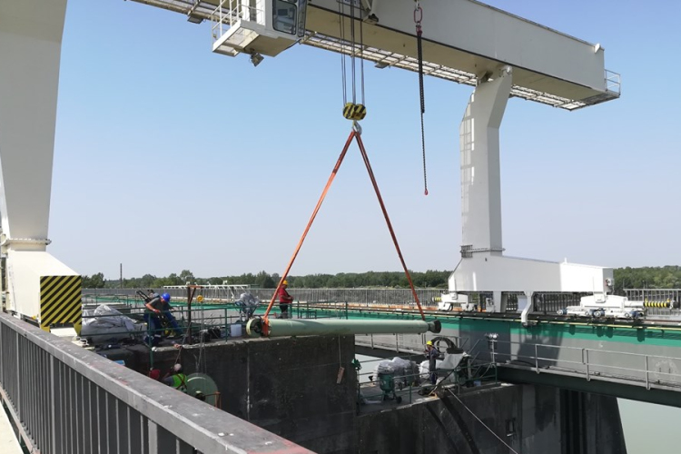 Igényes rekonstrukciós munkák folynak a Dunakiliti duzzasztóműnél