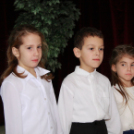 Emléklap kiosztó ünnepség Máriakálnok 2016-ban született babáinak