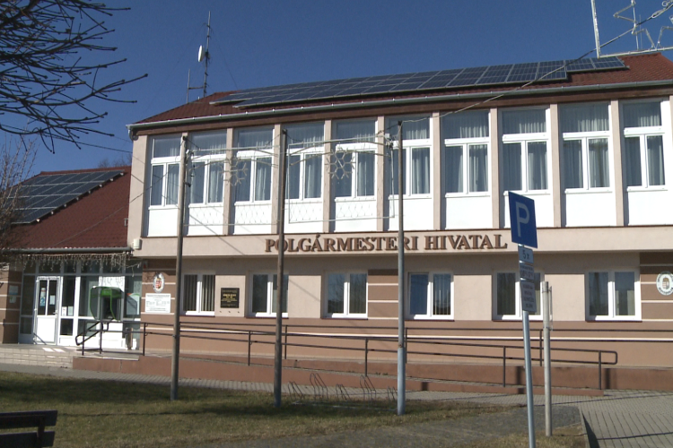 Az önkormányzati telkek értékesítése a legfontosabb feladat Hegyeshalomban