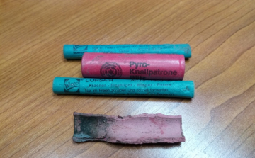 Súlyos sérülést okozott egy petárda 