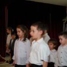 Emléklap kiosztó ünnepség Máriakálnok 2016-ban született babáinak