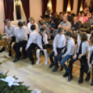 Negyedik gyertya gyújtás és Adventi koncert Máriakálnokon 