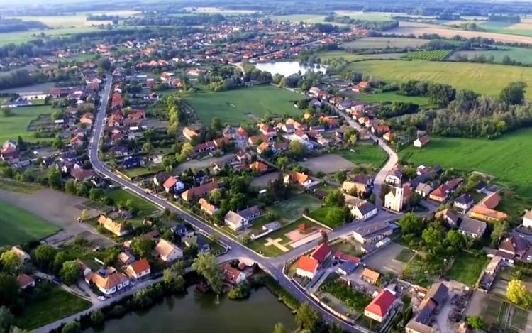 A Vámosszabadi Befogadó Állomás felfüggesztése nincs napirenden