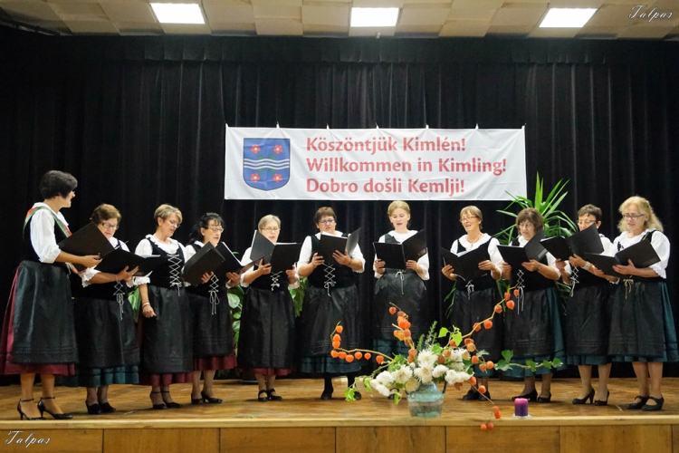 Megyei német énekkarok találkozója