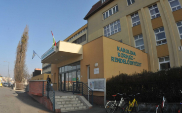 Látogatási tilalom a Karolina Kórház Sürgősségi osztályán is