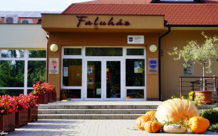 X. Termény és Virágkiállítás Kimlén