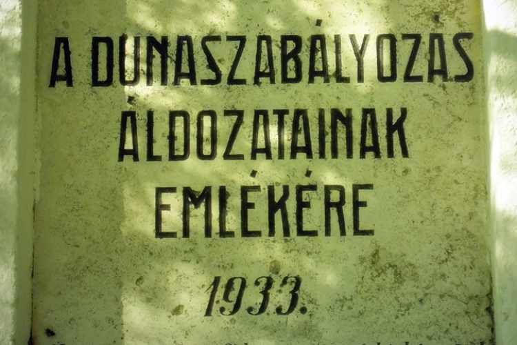 Kik érted haltak, Duna szabályozás