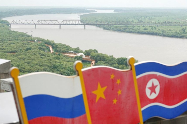 Közúti híd épül az orosz-észak-koreai határon