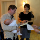 Emléklap kiosztó ünnepség Máriakálnok 2017-ben született babáinak