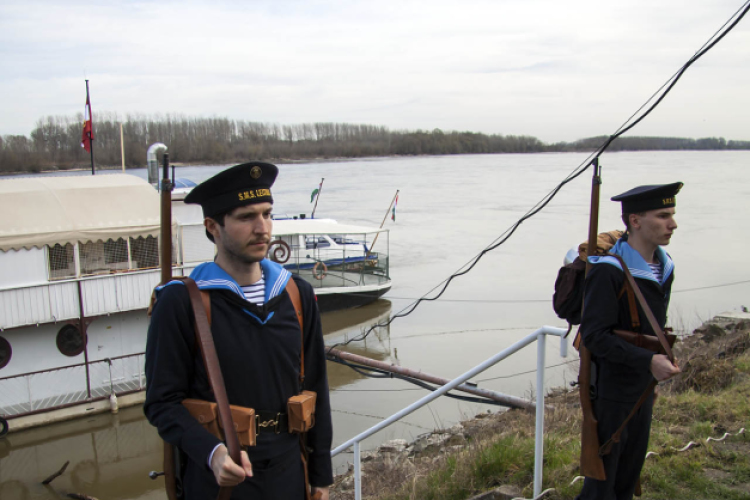 Lajta Monitor Múzeumhajó kiállításmegnyitó Gönyün
