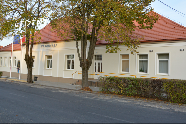 Két ünnep közötti ügyfélfogadás a lébényi hivatalban