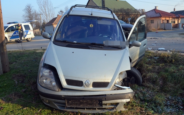 Személyi sérüléssel járó baleset történt Halászin