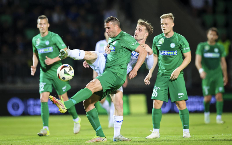 Magyar Kupa - A címvédő Paks az első döntős