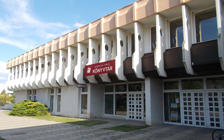 Június 22-én újra kinyit a könyvtár