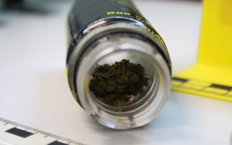 Feltehetően kábítószert találtak egy máriakálnoki lakosnál