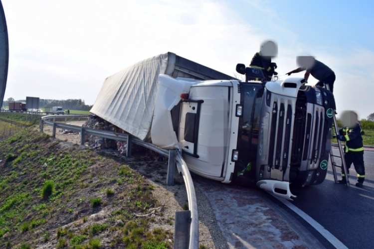 Több baleset is történt Győr közelében