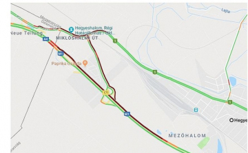 Torlódás az M1-es autópályán, Hegyeshalomnál