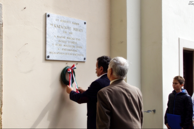 Emlékezés Darnózseli híres szülöttére