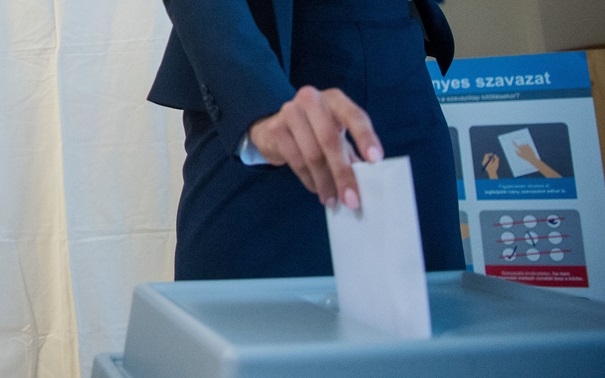 Több településen is kialakult ki szavazategyenlőség a polgármesterjelöltek között