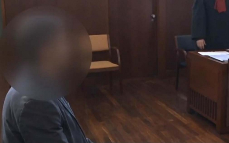 Továbbra is tagadja a vádakat a darnózseli hentes