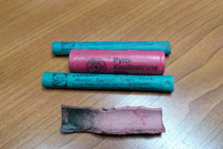 Súlyos sérülést okozott egy petárda 