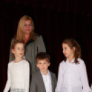 Emléklap kiosztó ünnepség Máriakálnok 2016-ban született babáinak